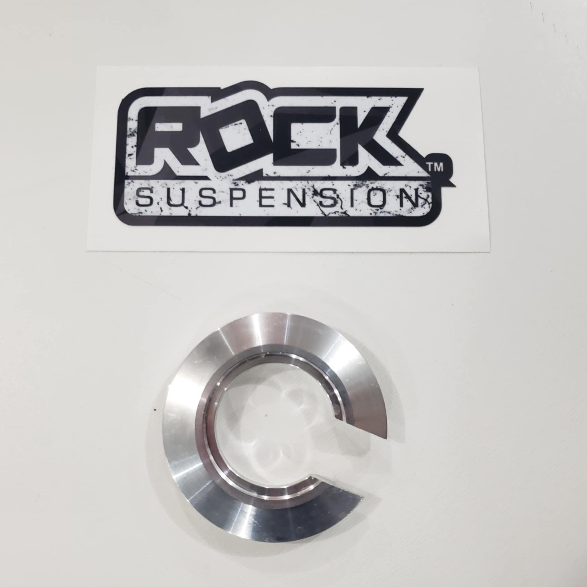 Spring retainer – Rock Suspension